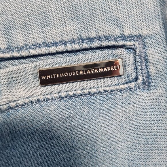 WHBM Light Wash Wide-Leg Extra High-Rise Jeans – Size 8 - Picture 6 of 7